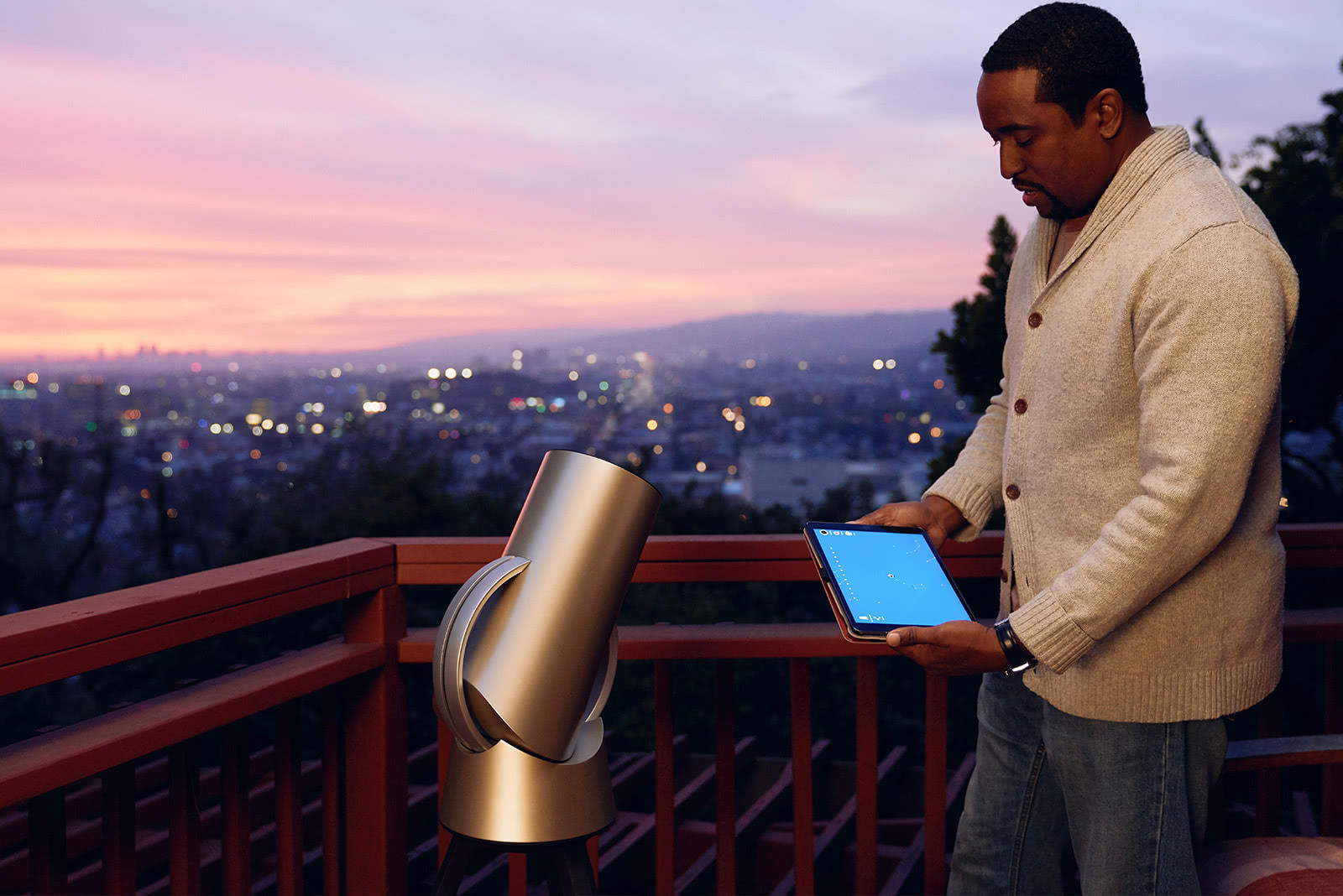 Hiuni App Connected Telescope