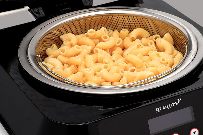 Cooking Fluffy Macaroni Pasta Noodles with Grayns