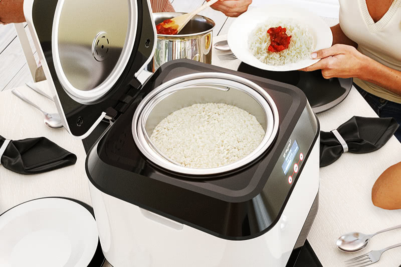 Family eating healthy Basmati Rice on Grayns